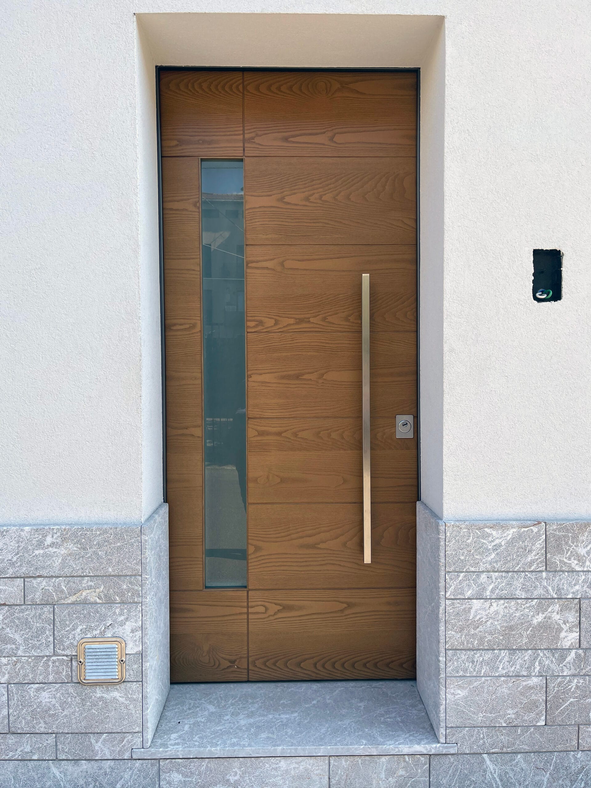 Porta ingresso
